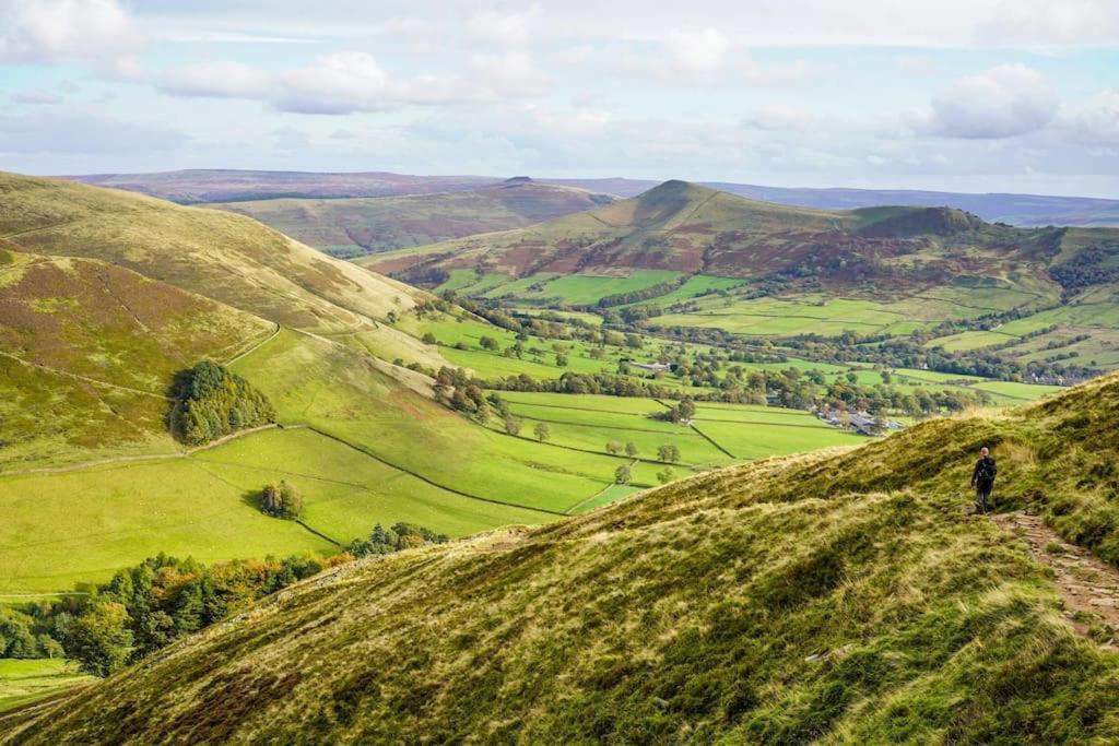 Fryers Cottage - Beautiful 2 Bedroom Town & Country Cottage On Edge Of Peak District Wirksworth 외부 사진