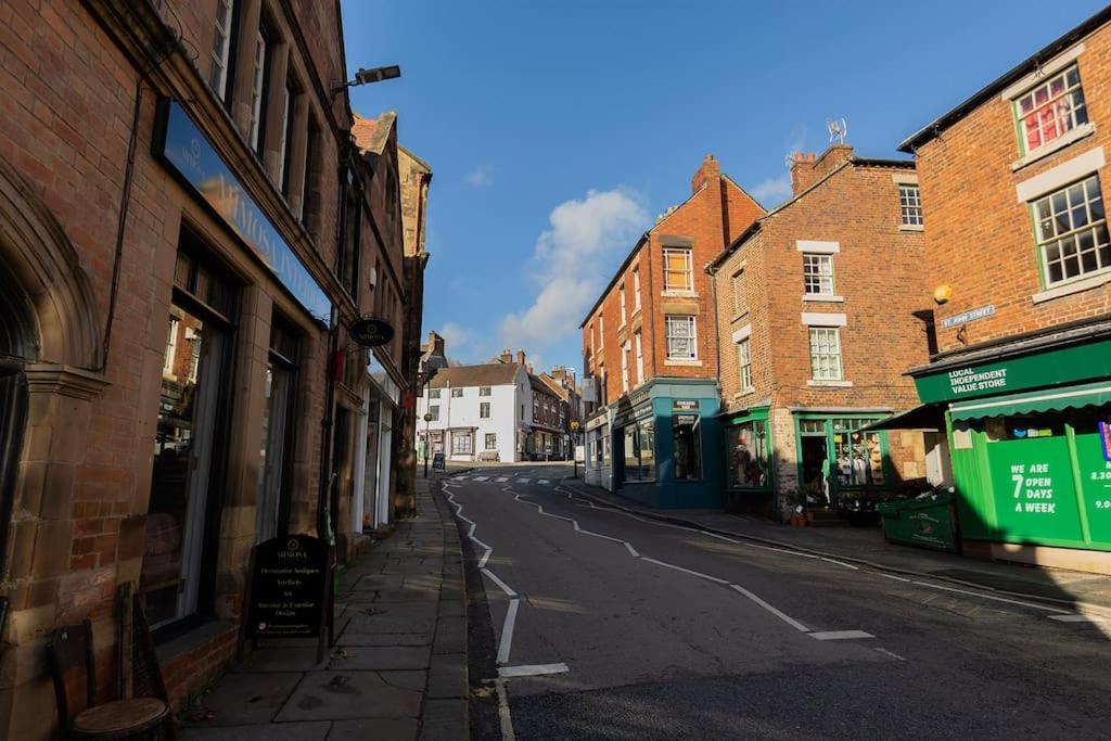 Fryers Cottage - Beautiful 2 Bedroom Town & Country Cottage On Edge Of Peak District Wirksworth 외부 사진